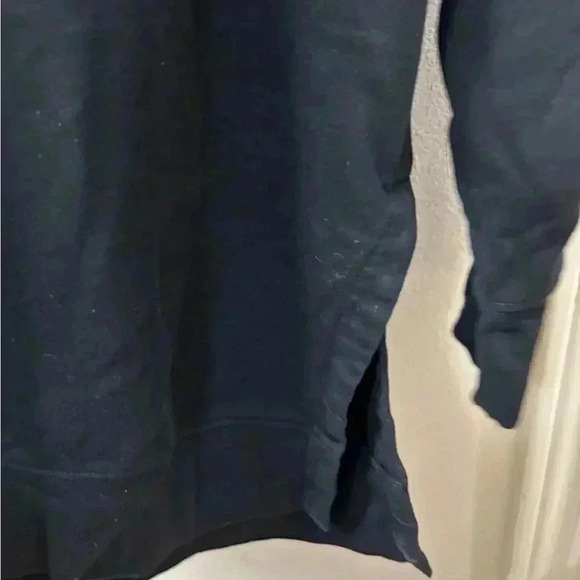 Old Navy black sweatshirt tunic top. Size XL. Perfect for winter! - Picture 4 of 4